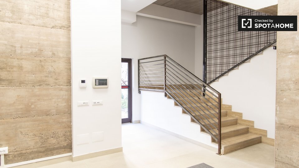 Apartment Rome, 1 bed — photo 12