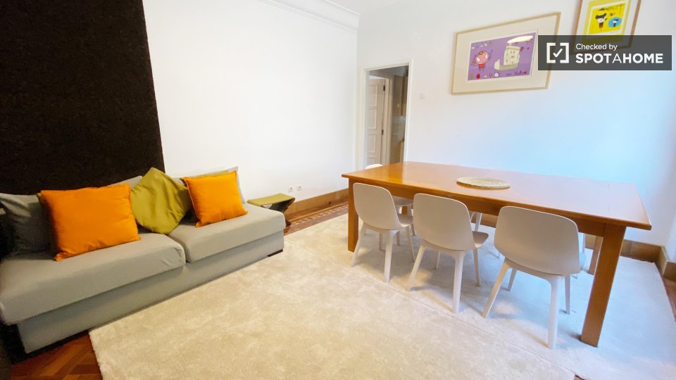 Double room Lisbon, 6 beds — photo 56