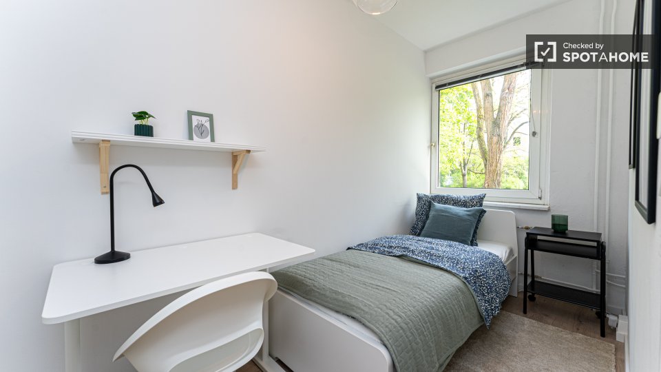 Double room Berlin, 5 beds, 59m² — photo 13