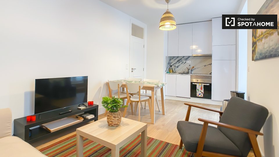 Apartment Lisbon, 2 beds — photo 1