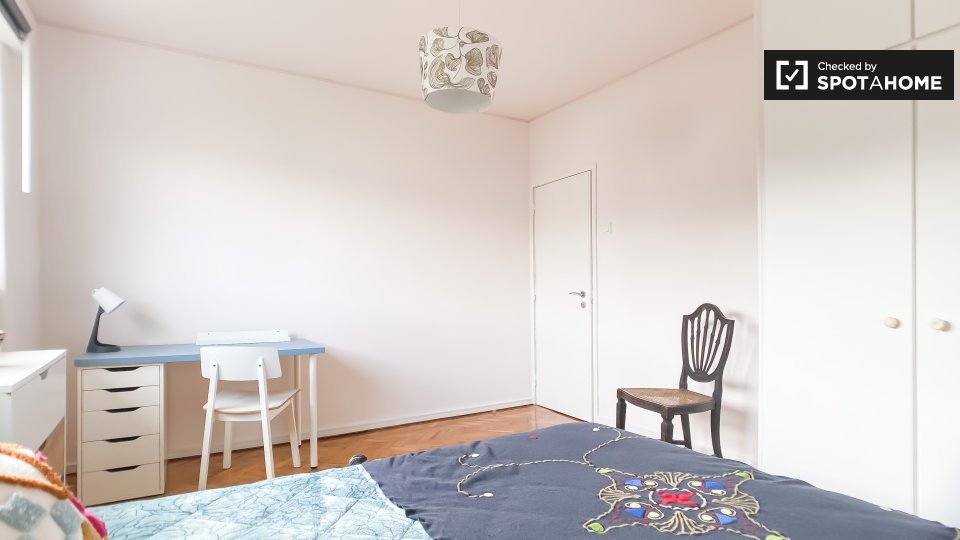 Double room Lisbon, 4 beds — photo 19