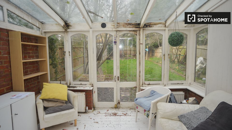 Double room London, 5 beds — photo 17