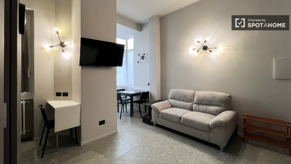Apartment Milan, 1 bed — photo 11