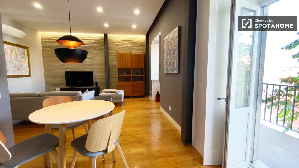 Apartment Lisbon, 2 beds — photo 11