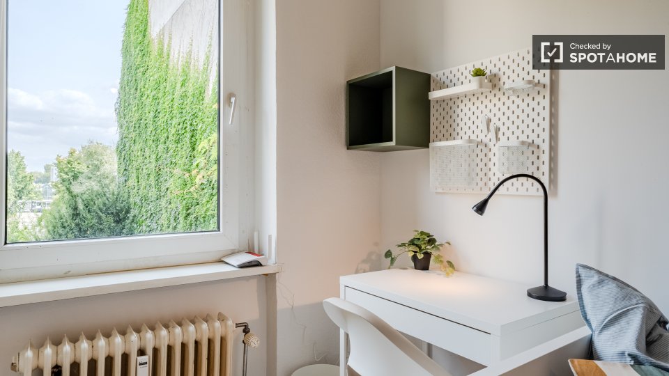 Double room Berlin, 5 beds, 86m² — photo 18