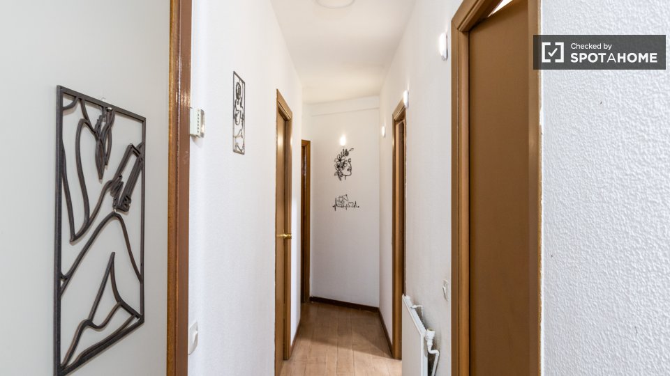 Double room Madrid, 4 beds — photo 30