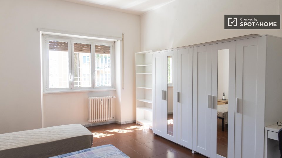 Double room Rome, 6 beds — photo 7