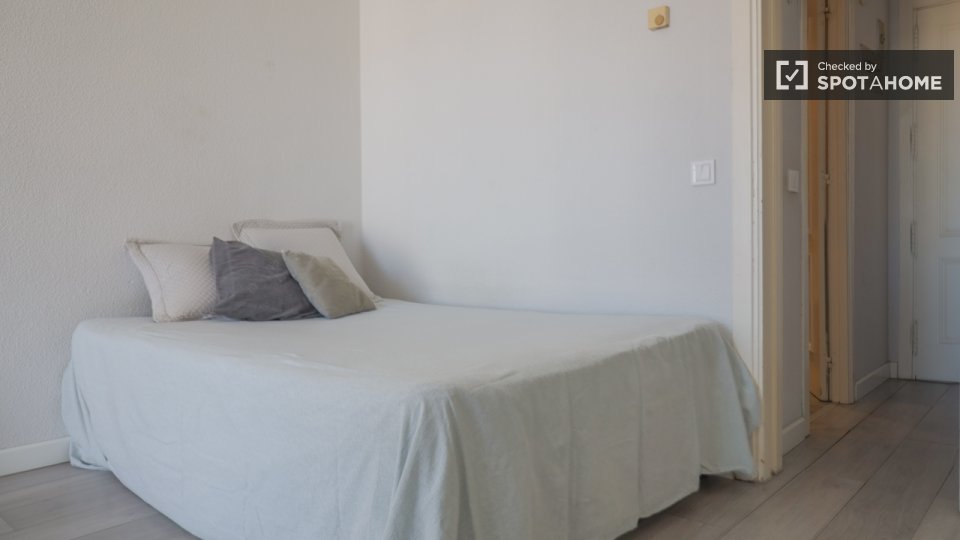 Apartment mono Madrid, 40m² — photo 2