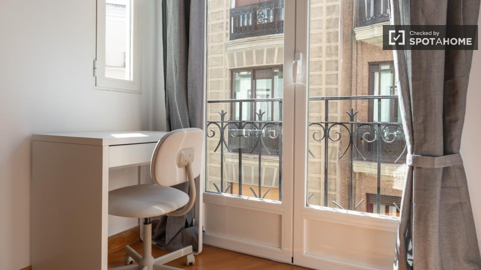 Apartment Madrid, 1 bed — photo 15