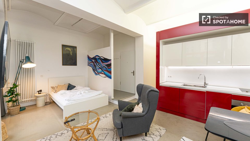Apartment Berlin, 1 bed, 39m² — photo 2