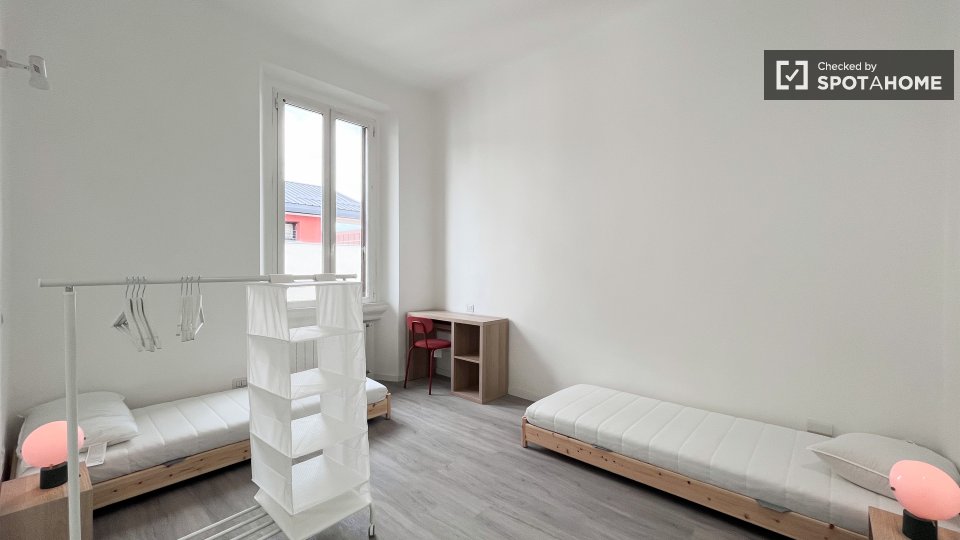 Double room Milan, 3 beds, 70m² — photo 44