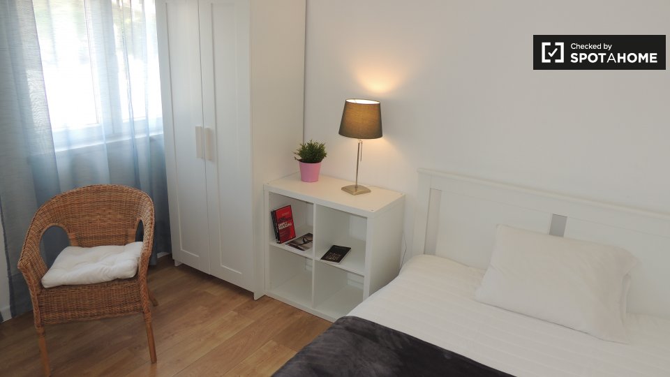 Double room Lisbon, 4 beds, 100m² — photo 2
