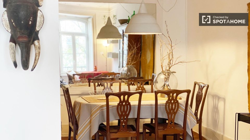 Apartment Lisbon, 1 bed, 95m² — photo 35