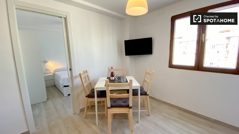Double room Valencia, 3 beds — photo 9