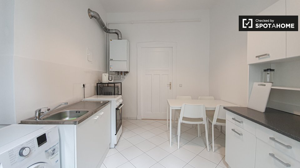 Double room Berlin, 4 beds — photo 18