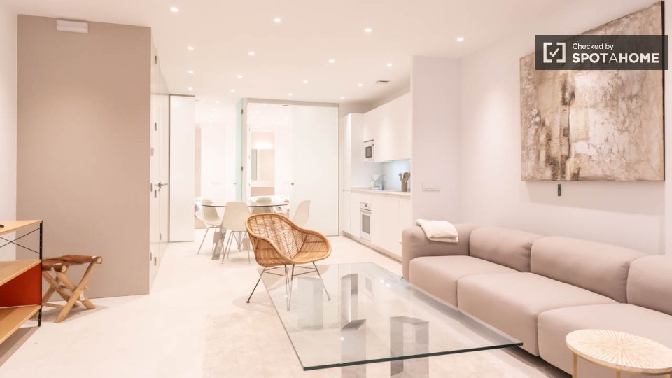 Apartamento de 2 dormitorios en alquiler en Arganzuela, Madrid
