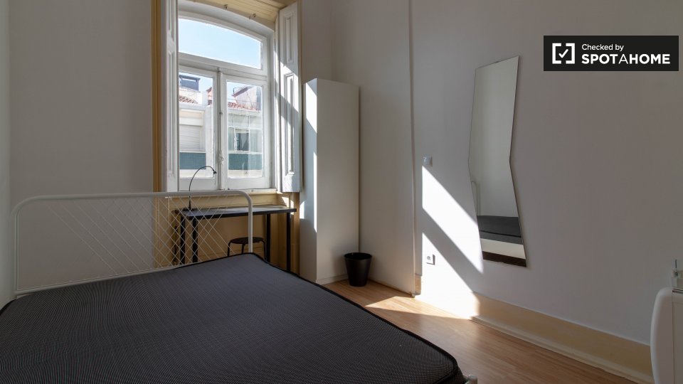 Double room Lisbon, 8 beds — photo 4