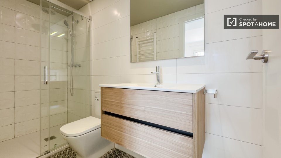 Apartment Barcelona, 2 beds, 74m² — photo 21