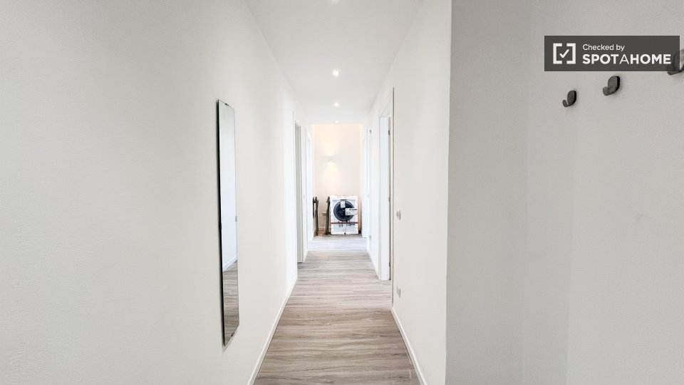 Double room Milan, 4 beds, 90m² — photo 46
