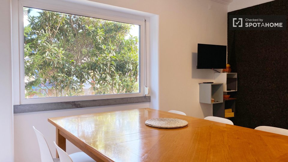 Double room Lisbon, 8 beds — photo 50