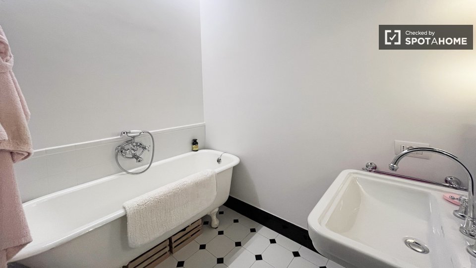Apartment Milan, 2 beds — photo 4
