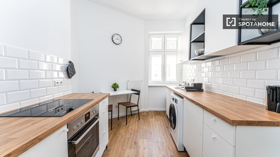Double room Berlin, 4 beds, 60m² — photo 15