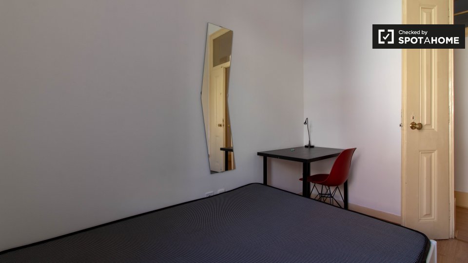 Double room Lisbon, 8 beds — photo 3