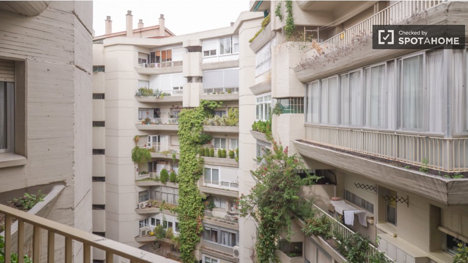 Double room Madrid, 4 beds, 250m² — photo 5