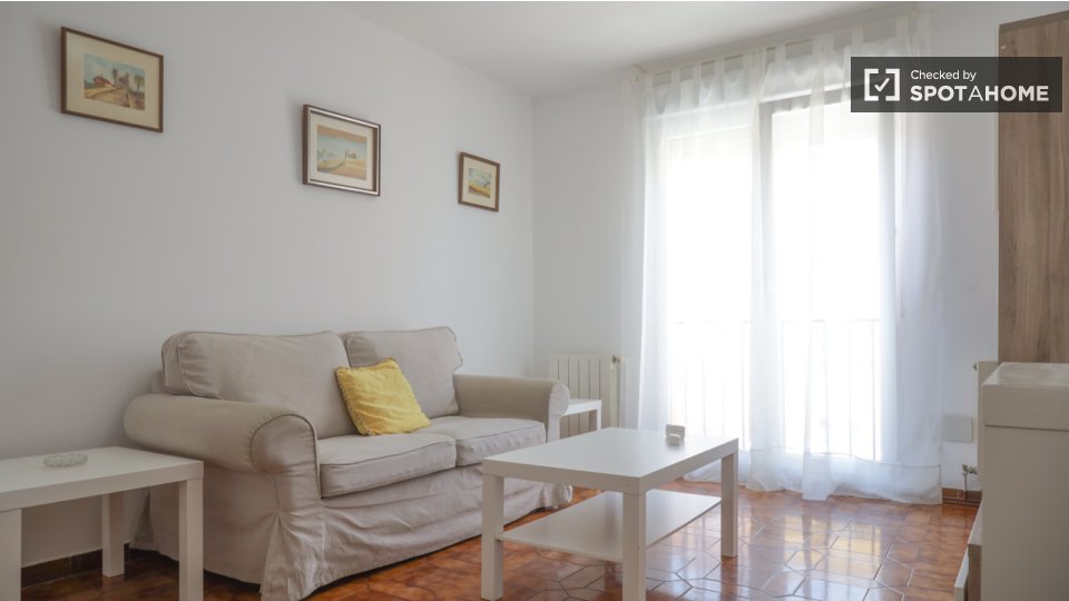 Apartment Madrid, 2 beds, 64m² — photo 1
