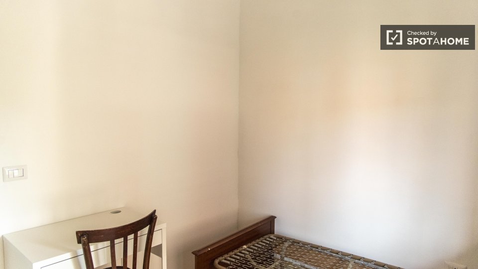 Double room Rome, 7 beds — photo 15