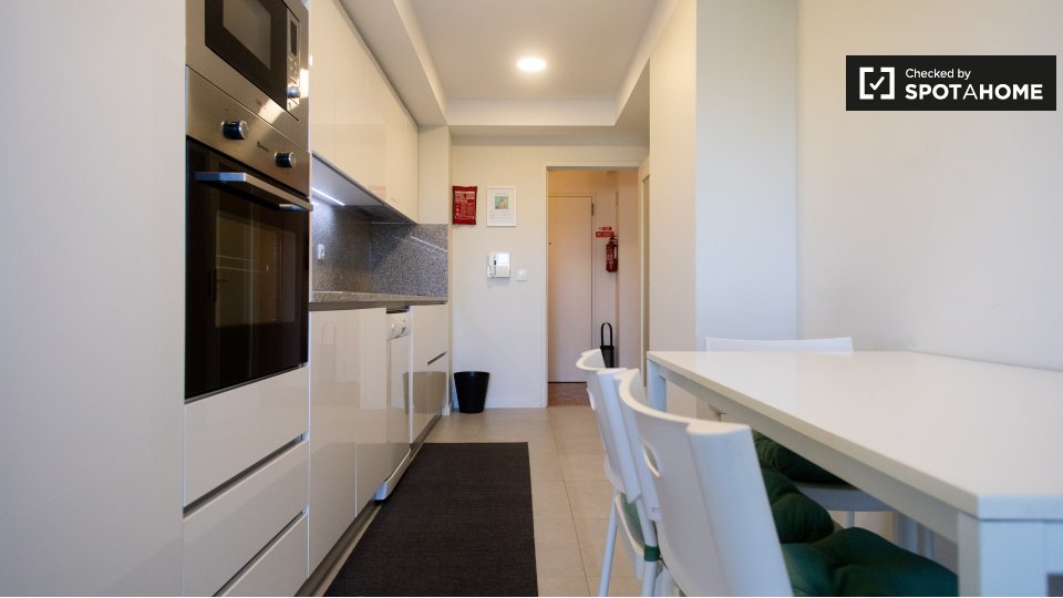 Apartment Porto, 2 beds, 85m² — photo 6
