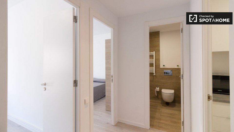 Double room Barcelona, 4 beds — photo 11