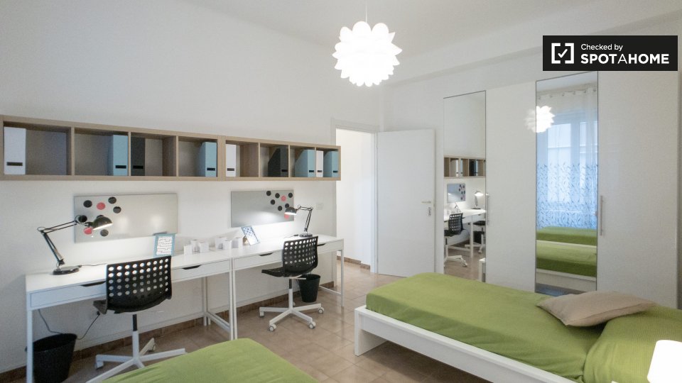 Double room Milan, 3 beds, 70m² — photo 4
