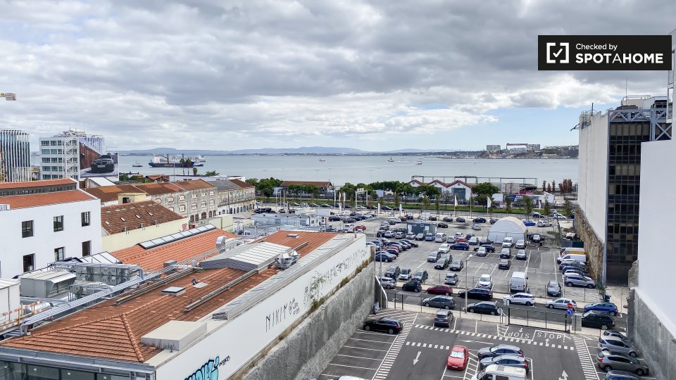 Double room Lisbon, 7 beds, 120m² — photo 5