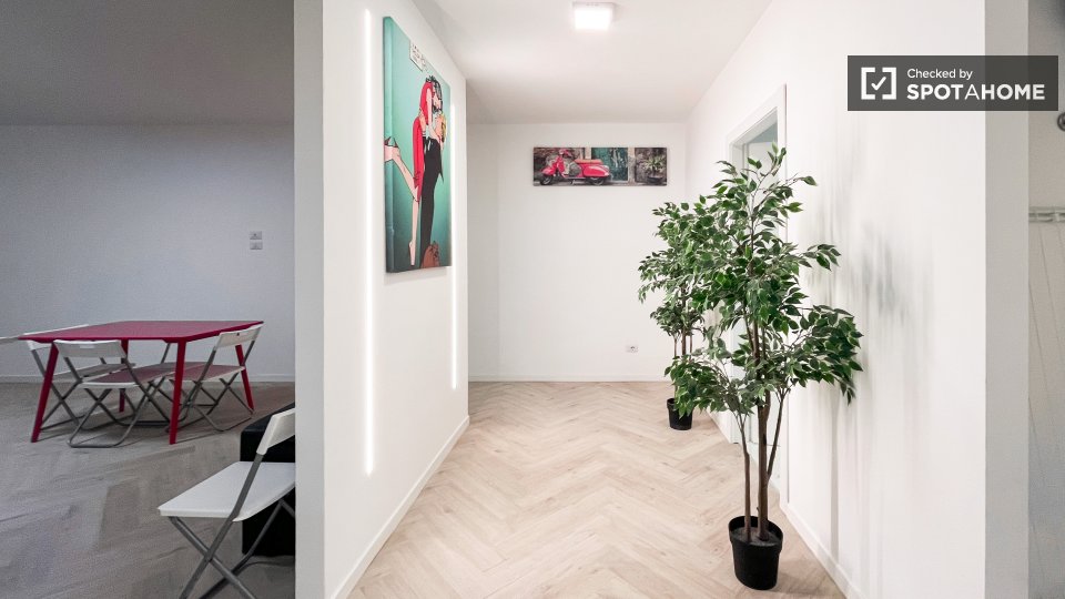 Double room Milan, 2 beds, 70m² — photo 15