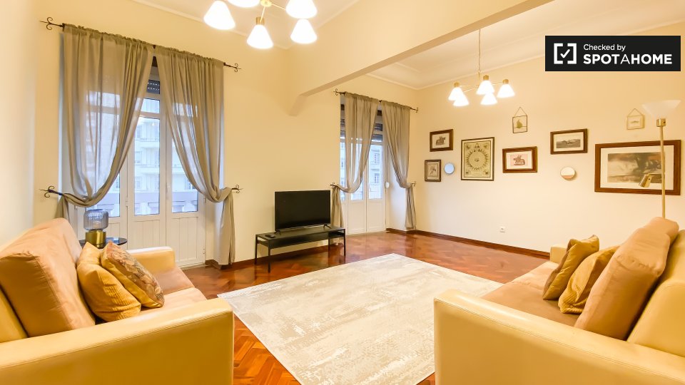 Apartment Lisbon, 4 beds — photo 3