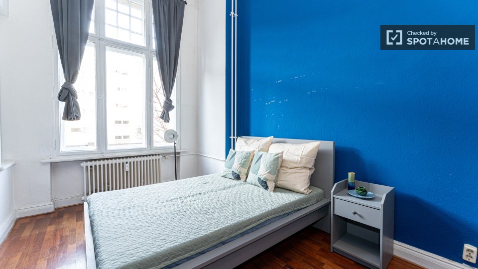 Double room Berlin, 7 beds, 146m² — photo 2