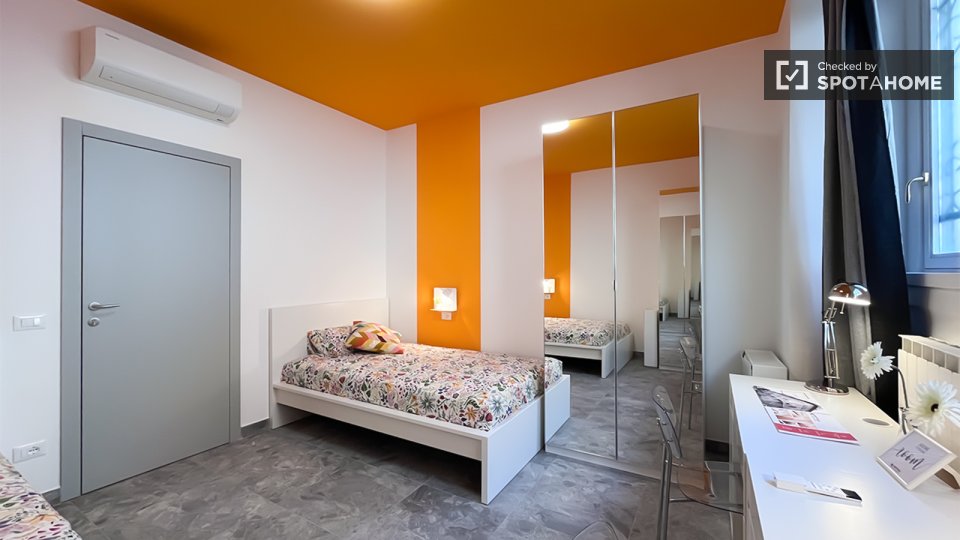 Double room Milan, 9 beds — photo 1