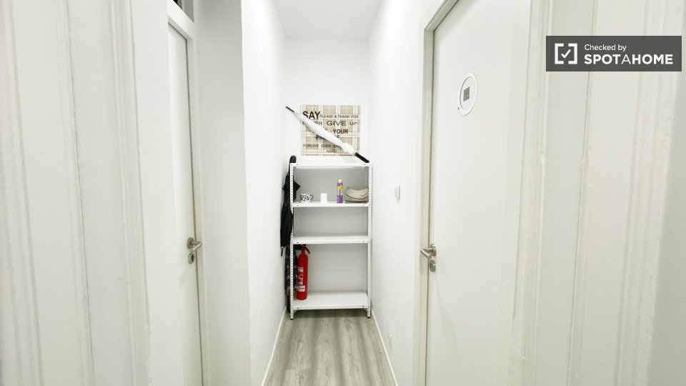 Double room Lisbon, 7 beds — photo 4