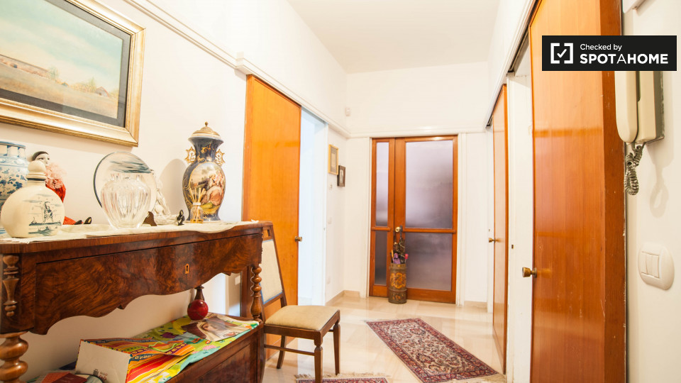 Double room Rome, 2 beds, 120m² — photo 3