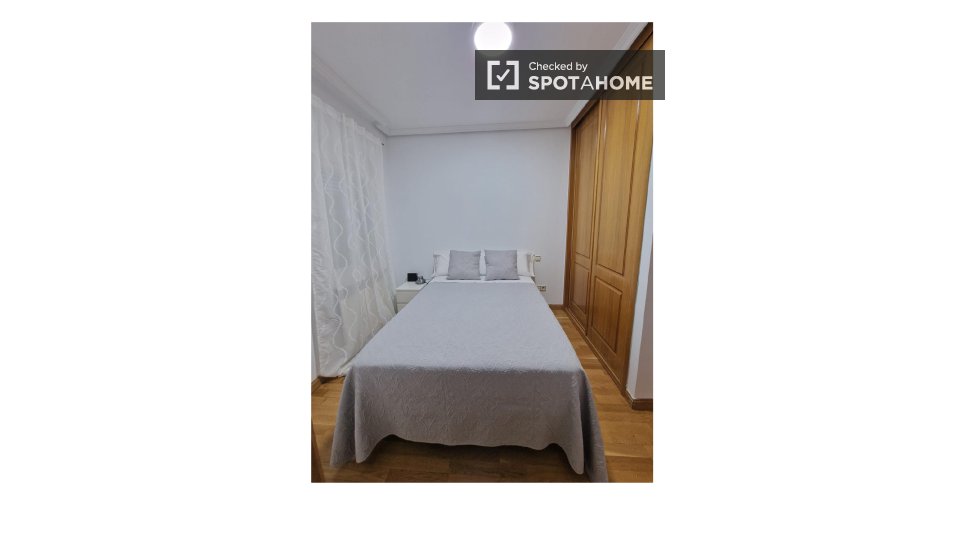 Apartment Madrid, 2 beds, 90m² — photo 17