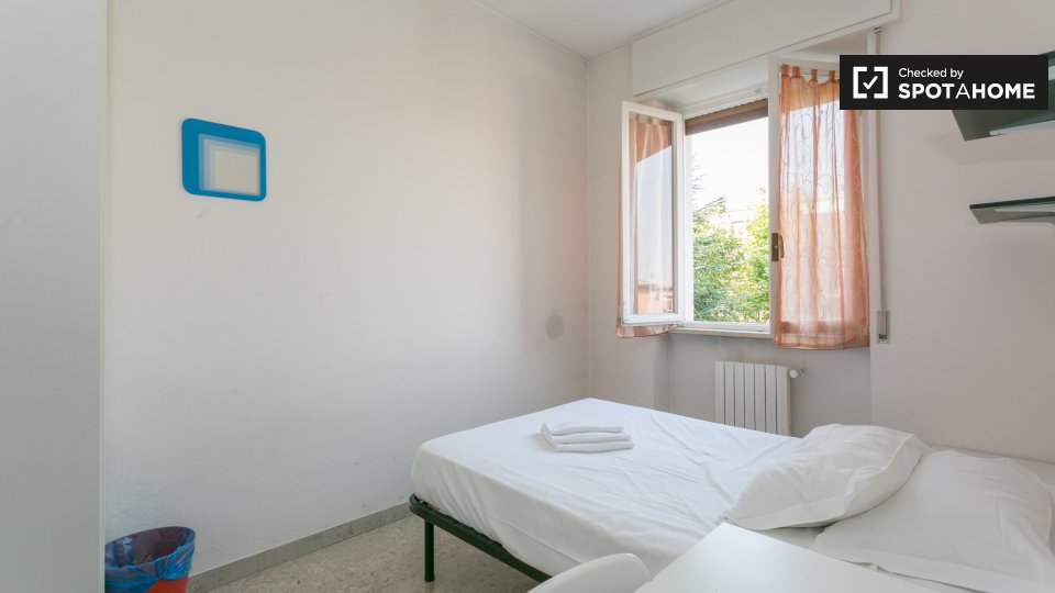 Double room Milan, 6 beds, 160m² — photo 2