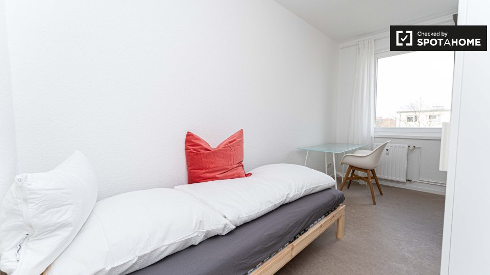 Double room Berlin, 4 beds — photo 13