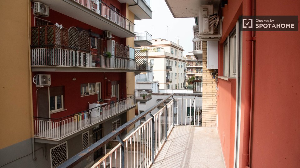 Apartment Rome, 1 bed — photo 13