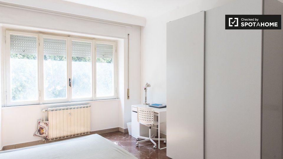 Double room Rome, 7 beds — photo 8
