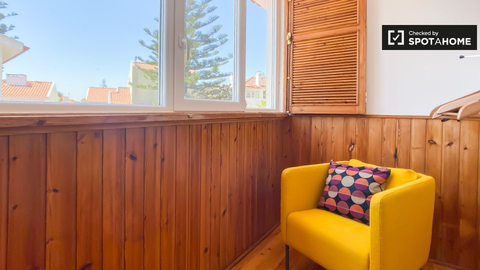 Double room Lisbon, 4 beds — photo 5