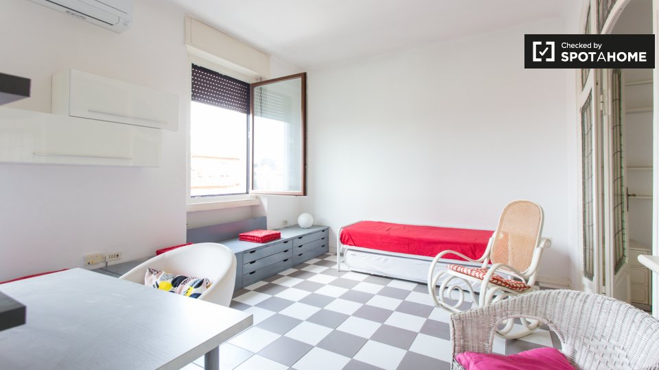 Apartment Milan, 1 bed — photo 6