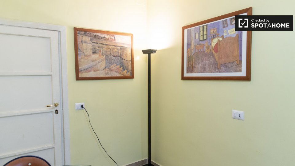 Apartment Rome, 1 bed — photo 4