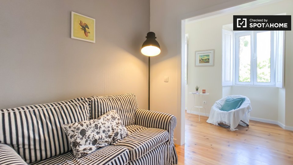Apartment Lisbon, 1 bed — photo 11
