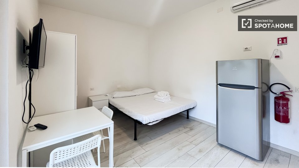 Apartment mono Milan, 28m² — photo 5